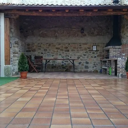 El Choricero Holiday home Bernuy de Porreros